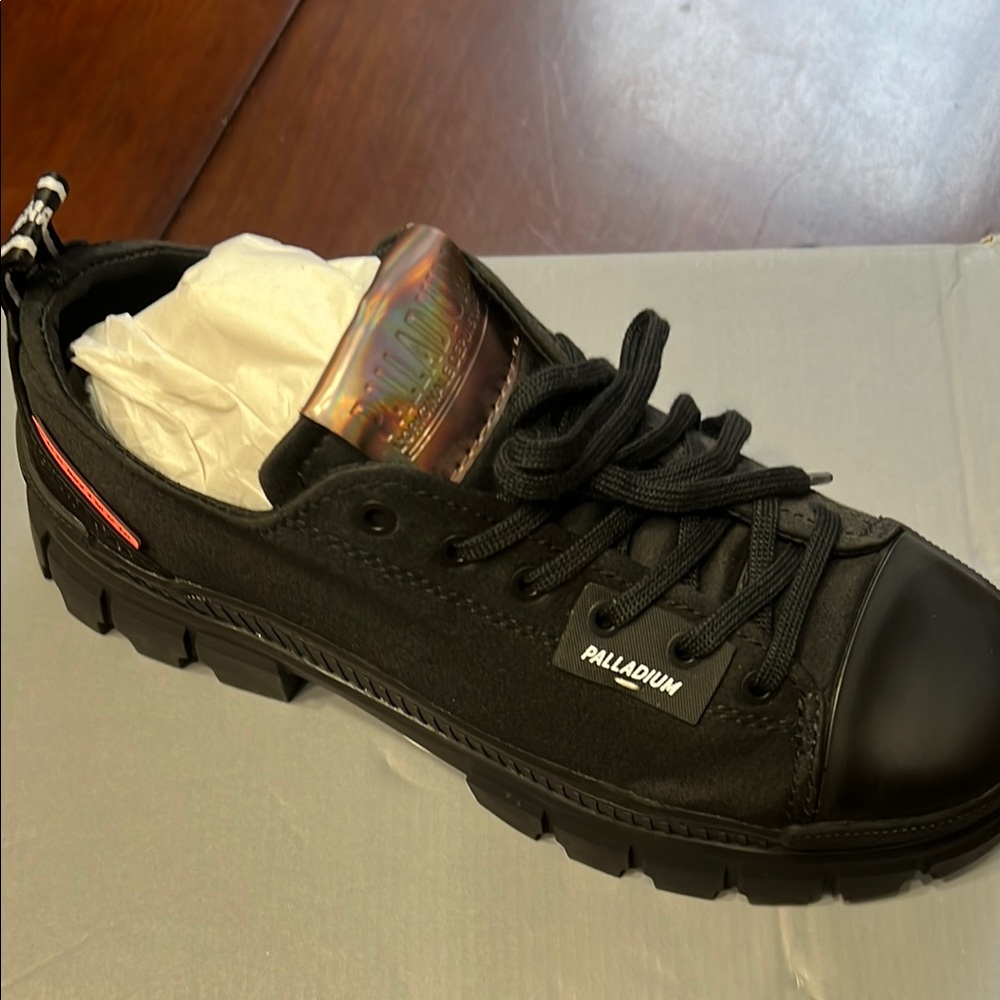 Palladium Black Sneakers Rugged Design